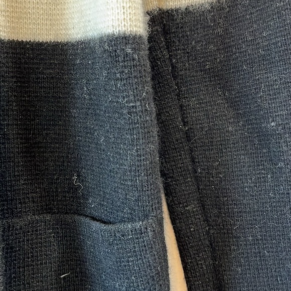 Talbots Creme & Black Color Block Knit Casual Cardigan Blazer - Size Small - Picture 3 of 7